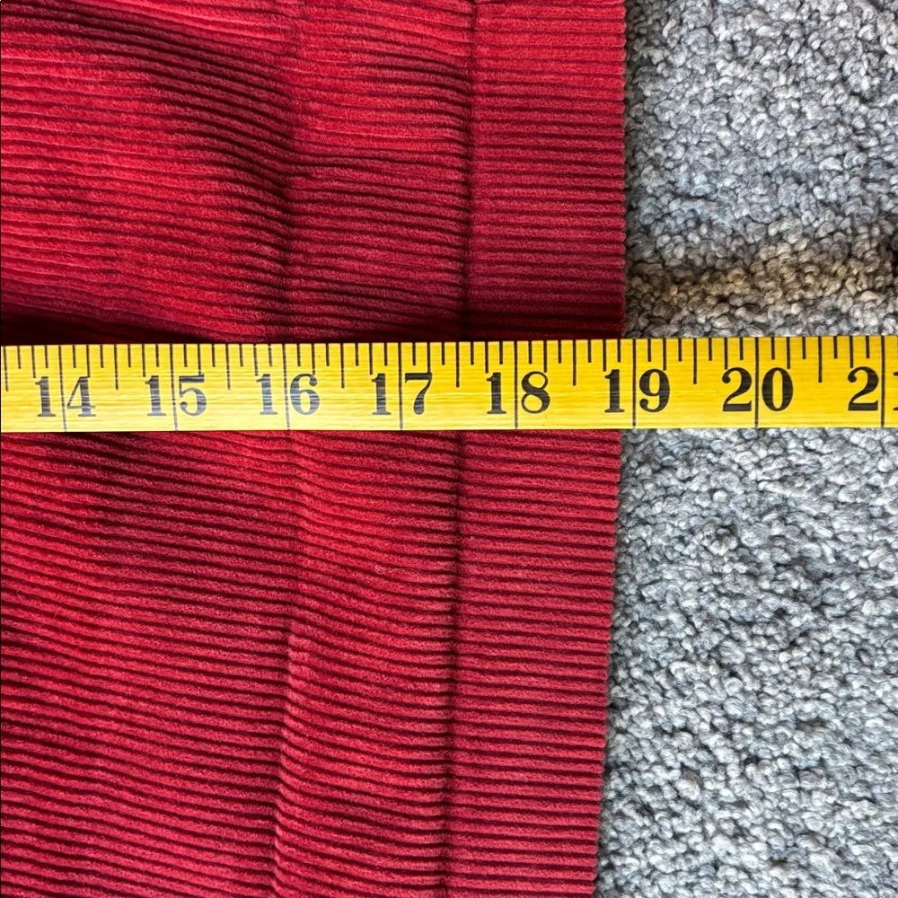 Lizsport Corduroy Mom Shorts - Picture 7 of 7